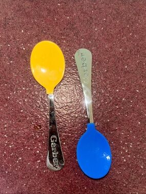 Gerber Stainless Baby Spoons with Yellow and Blue Silicone Tips